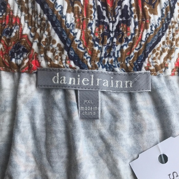 Off the shoulder top - Picture 8 of 8